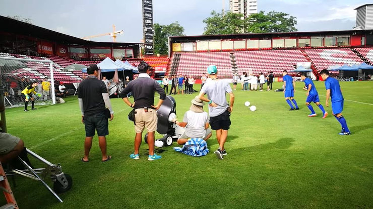 ถ่ายโฆษณาวาสลีน วันที่ 2 ที่ SCG Stadium
วันที่ 14 มิถุนายน 2560
#เครื่องยิงลูกฟุตบอล
#ให้เช่าเครื่องยิงลูกฟุตบอล
#thaifootballagent
